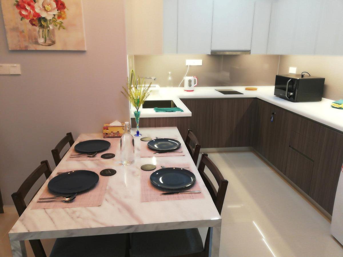 Suasana Jb At Jb Center Luxury Modern & Rustic 1Br Apt For Bussiness,Vacation Trips Johor Bahru Exterior photo