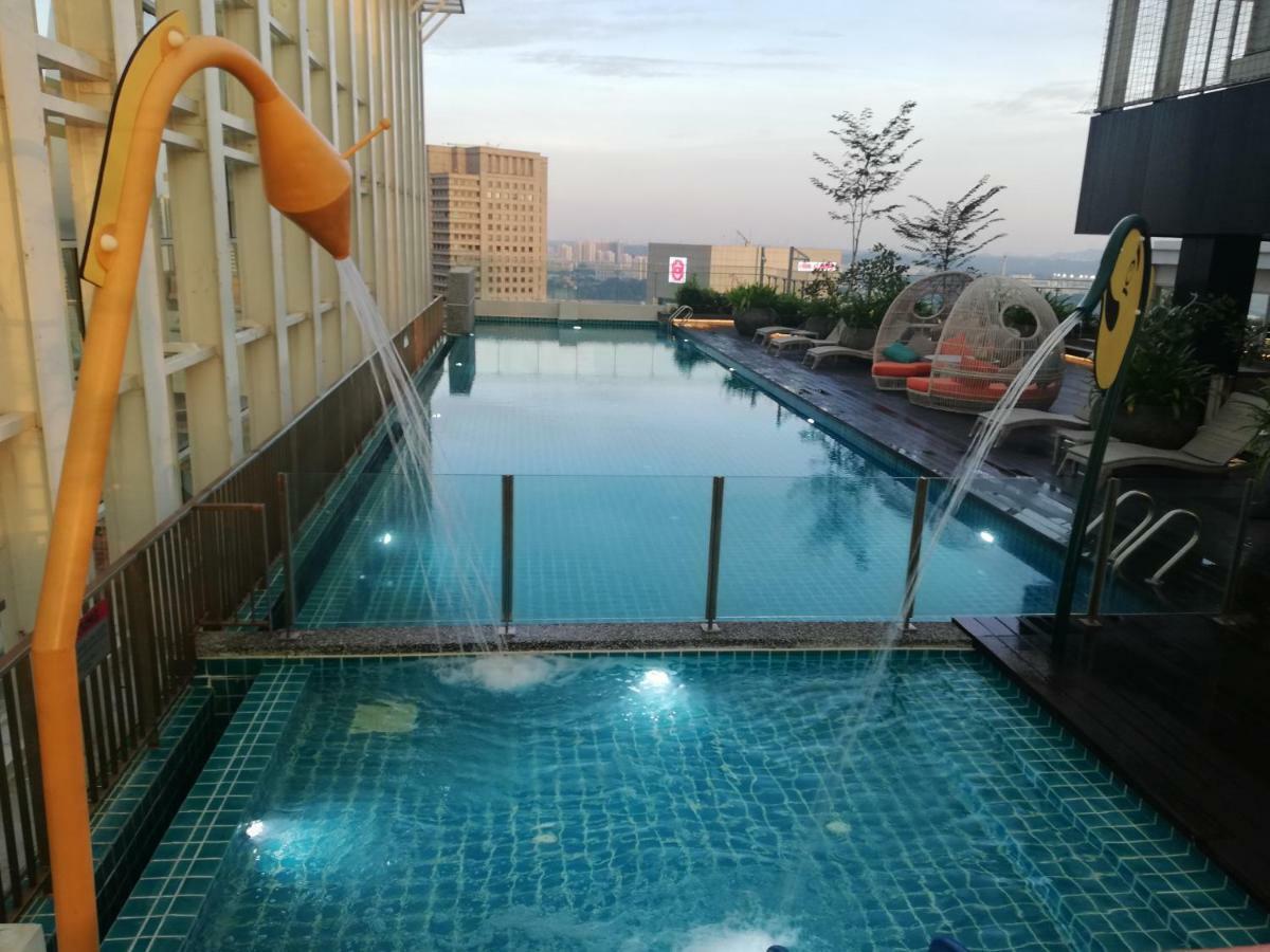Suasana Jb At Jb Center Luxury Modern & Rustic 1Br Apt For Bussiness,Vacation Trips Johor Bahru Exterior photo